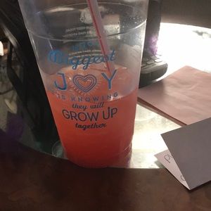 Meet your Posher, Niki